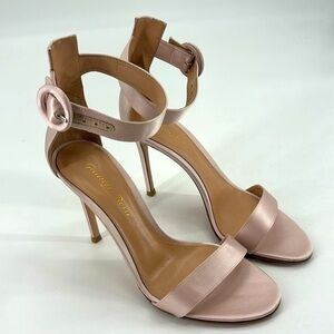 UEC Gianvito Rossi pink satin portofino 70 satin sandals 36.5 ( 6.5) no box